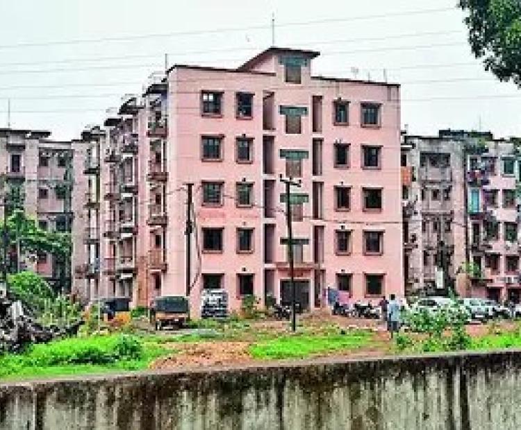  Govt plan to complete houses under PMAY-U | The Times of India