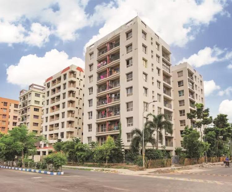 Home sales in India cool down after two years on high base, rising prices Business Standard