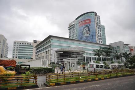 DLF Mall