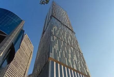 Why is there a rush to own luxury apartments in Oberoi Realty's Three Sixty West project in Mumbai? 